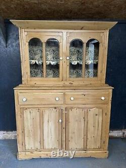 Buffet de garde-manger en pin de style vintage farmhouse