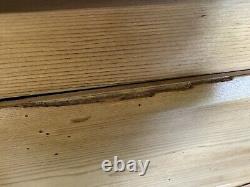 Buffet de garde-manger en pin de style vintage farmhouse