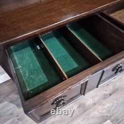 Buffet en chêne gallois vintage antique grand en bois