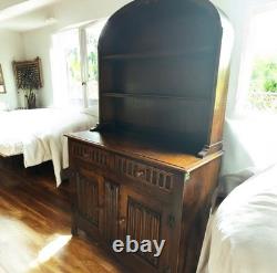 Buffet gallois en chêne sculpté à plis de lin ancien, fabriqué en Angleterre, armoire vintage