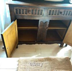 Buffet gallois en chêne sculpté à plis de lin ancien, fabriqué en Angleterre, armoire vintage