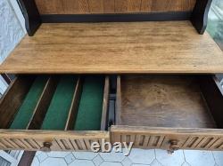 Buffet gallois vintage années 1970 en bois massif à deux tons, meuble de cuisine de style ferme
