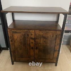 Buffet industriel étroit avec portes, petit meuble rustique de rangement