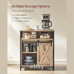 Buffet industriel vintage, cabinet à boissons rustique avec étagère et unité de rangement latérale.