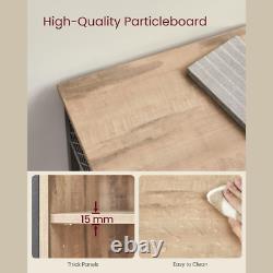 Buffet industriel vintage, cabinet à boissons rustique avec étagère et unité de rangement latérale.