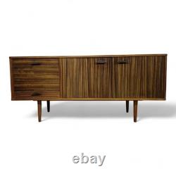Buffet long en teck vintage des années 50