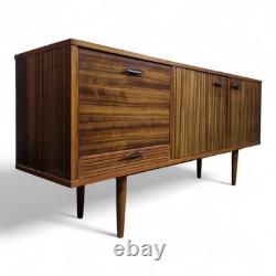 Buffet long en teck vintage des années 50