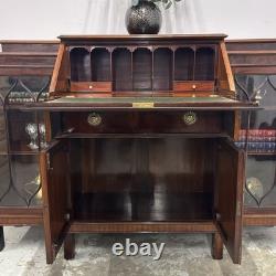 Bureau-bibliothèque vintage en acajou avec buffet et vitrines en verre