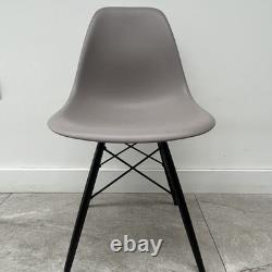 CHAISE DSW AUTHENTIQUE DE CHARLES EAMES POUR VITRA 4 DISPONIBLES CUISINE SALLE À MANGER RÉTRO