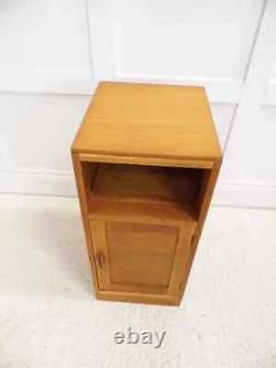 Cabinet de chevet en chêne vintage Art Déco de bonne qualité par AB Ltd des années 1930