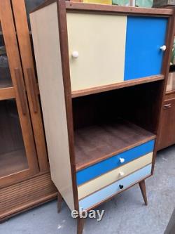 Cabinet de rangement en bois vintage rétro moderne des années 60-70 MCM