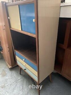 Cabinet de rangement en bois vintage rétro moderne des années 60-70 MCM