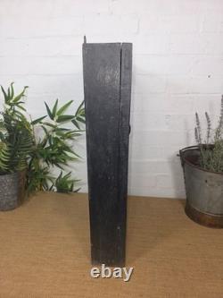 Cabinet mural de cuisine vintage en bois indien émaillé avec porte-clés et étagère à épices