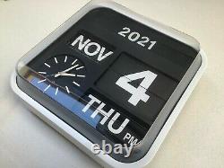 Calendrier De L'habitat Wall Flip Clock' Retro. Vintage Lovely Unmarked Entièrement Travaillé