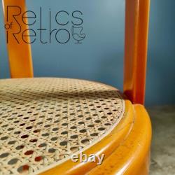 Chaise de salle à manger vintage rétro MCM orange et en osier des années 50