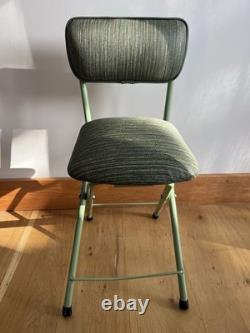 Chaise pliante en métal vert vintage rétro restaurée pour la cuisine/le camping