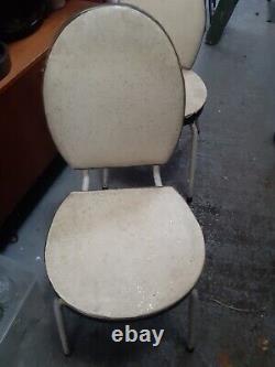 Chaises de cuisine empilables vintage rétro milieu de siècle en métal des années 50-60 x2