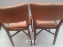 Chaises de cuisine et de café vintage rétro en velours rose boisées milieu de siècle MCM x 3