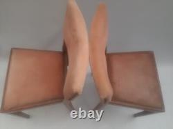 Chaises de cuisine et de café vintage rétro en velours rose boisées milieu de siècle MCM x 3