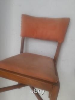 Chaises de cuisine et de café vintage rétro en velours rose boisées milieu de siècle MCM x 3