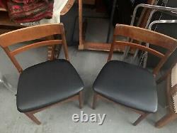 Chaises de cuisine et de salle à manger en bois de teck rétro vintage du milieu du siècle x 3 années 60 70