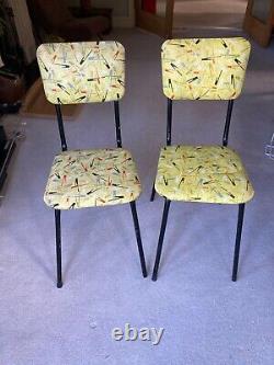 Chaises de cuisine rétro des années 1960