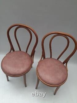Chaises de cuisine salle à manger en bois courbé vintage rétro du milieu du siècle Thonet x 2
