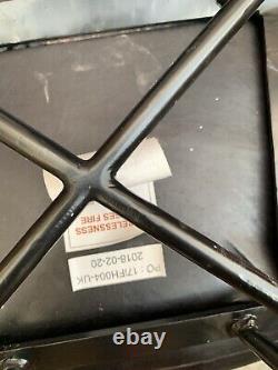 Chaises de cuisine vintage rétro mi-siècle MCM Made Bucket 4 industrielles