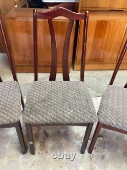 Chaises de salle à manger de cuisine vintage rétro en bois brun à dossier haut x 4 avec sièges en tissu