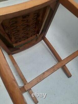 Chaises en velours vert utilitaire de salle à manger de cuisine en bois rétro vintage milieu du siècle MCM