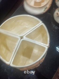 Ensemble de 13 pièces de théière Carousel en champignon crème géant d'Arnel
