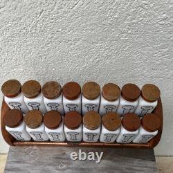 Ensemble de 16 bocaux à épices Griffith Milk Vintage avec support et couvercles rouges - Décor de cuisine rétro