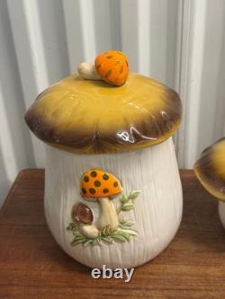 Ensemble de 2 boîtes à biscuits Sears Merry Mushroom vintage des années 70 - décoration de cuisine rétro