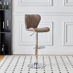 Ensemble de 2 tabourets de bar rétro marron pivotants avec vérin à gaz en cuir PU chaises de petit-déjeuner
