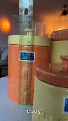 Ensemble de 3 bocaux en céramique vintage Chantal - Jaune et orange, rangement rétro pour la cuisine