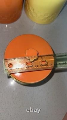 Ensemble de 3 bocaux en céramique vintage Chantal - Jaune et orange, rangement rétro pour la cuisine