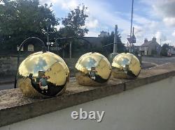 Ensemble de 3 lampes de plafond en aluminium à pointes des années 80, style spatial rétro vintage pour cuisine des années 60.