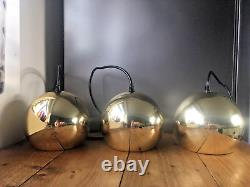 Ensemble de 3 lampes de plafond en aluminium à pointes des années 80, style spatial rétro vintage pour cuisine des années 60.