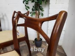 Ensemble de 4 chaises de salle à manger vintage en teck des années 50 danoise scandinave MCM