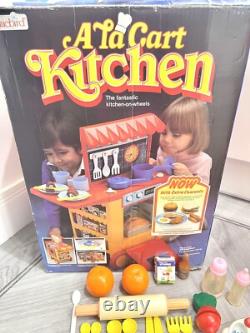 Ensemble de cuisine à la carte Bluebird vintage rétro des années 80 - jouet de nostalgie, accessoire cadeau
