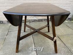 Ensemble de salle à manger MCM Ercol Fleur de Lys / Mobilier / Vintage / Rétro / Chaises / Table / Cuisine
