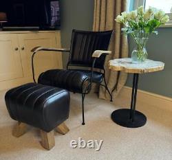 Fauteuil en cuir noir vintage rétro moderne de designer avec accoudoirs accentués occasionnels