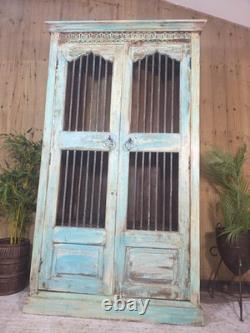 Grande armoire vintage en bois massif indien pour le linge de cuisine
