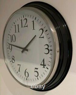 Horloge Murale IKEA Bravur Grande Rétro Iconique Noir Blanc Métal 59cm Silencieuse Sans Tictac