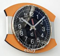 Horloge murale vintage Japy Formica 22 cm rétro français mi-siècle orange en bois