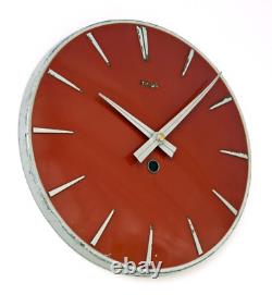 Horloge murale vintage Kienzle 24 cm en métal rouge style rétro mid-century cadeau allemand