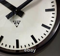 Horloge murale vintage Pragotron 32cm industrielle rétro du milieu du siècle