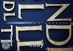 LETTERS EN BOIS RÉCUPÉRÉES x15 LOT DE JOB LETTRES VINTAGE 3D