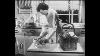 La Bonne Femme Au Foyer Dans Sa Cuisine 1949