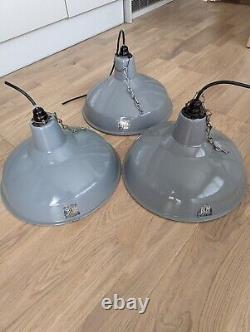 Lampe suspendue vintage en émail gris Benjamin RLM de cuisine rétro MCM